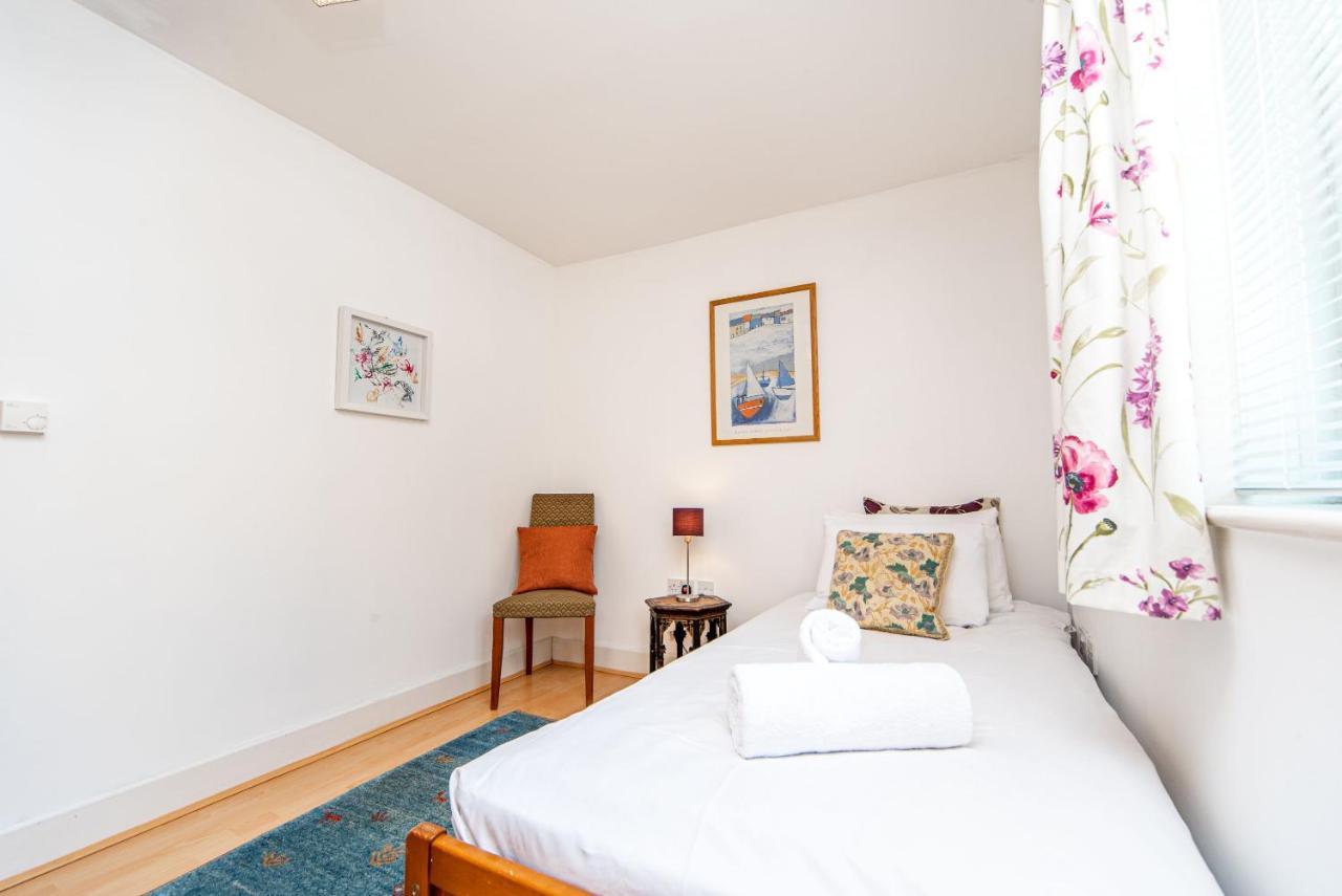 لندن Pass The Keys Delightful Apartment Close To River In Se16 المظهر الخارجي الصورة